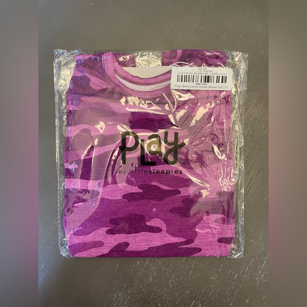 Little Sleepies Berry Camo Short Sleeve Flutter Tee - Picture 6 of 6